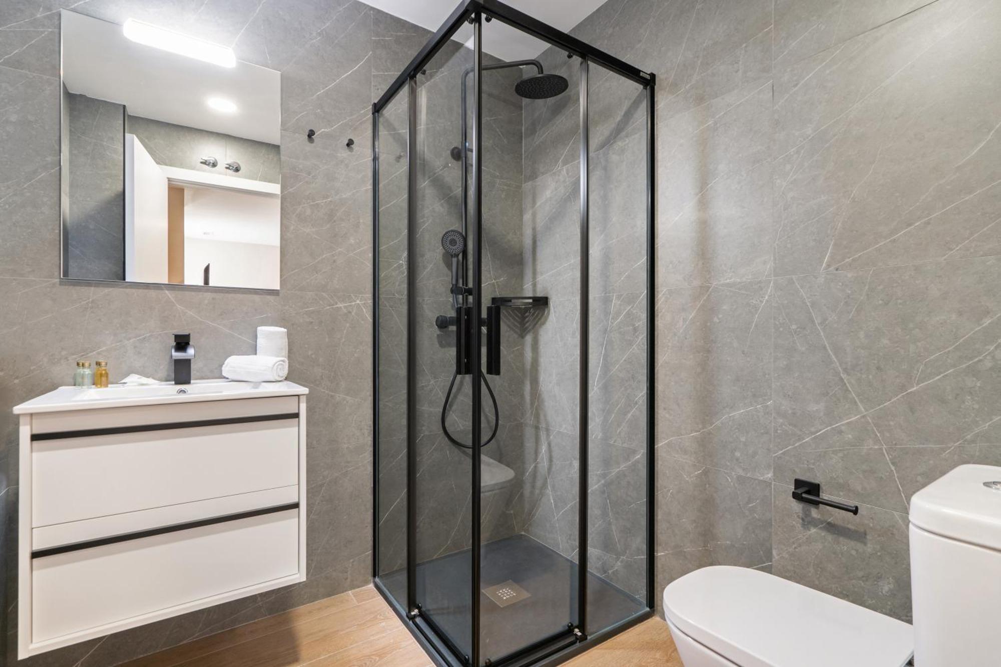 Dobo Madrid Azca Apartment *